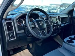 
										2019 Ram 1500 Tradesman Crew Cab 4×4 5.7L Hemi full									