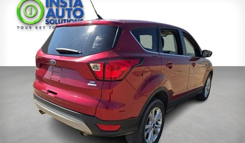 
								2019 Ford Escape SE full									