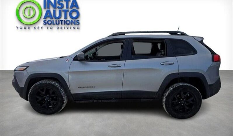 
								2017 Jeep Cherokee Trailhawk 4X4 full									
