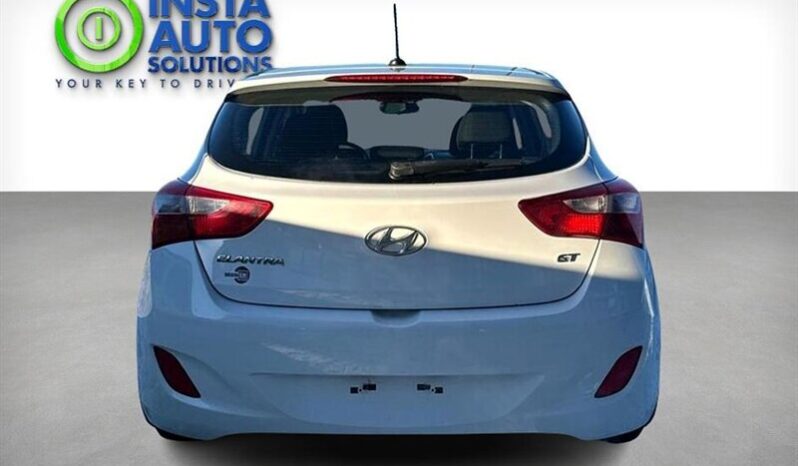 
								2017 Hyundai Elantra GT GL full									