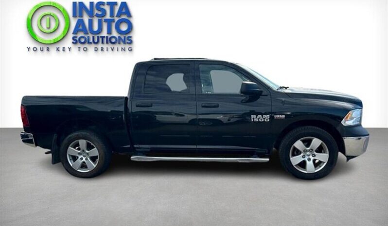 
								2017 Ram 1500 ST Crew Cab 5.7L Hemi 4×4 full									