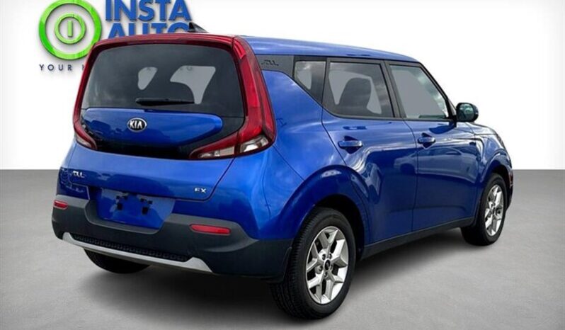 
								2021 Kia Soul EX full									