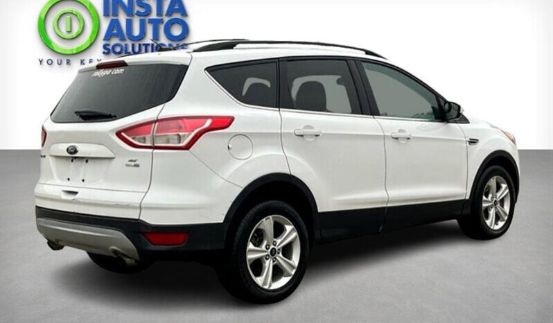 
								2015 Ford Escape SE AWD full									