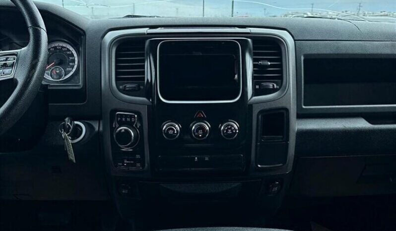 
								2017 Ram 1500 Tradesman Quad Cab 4×4 full									