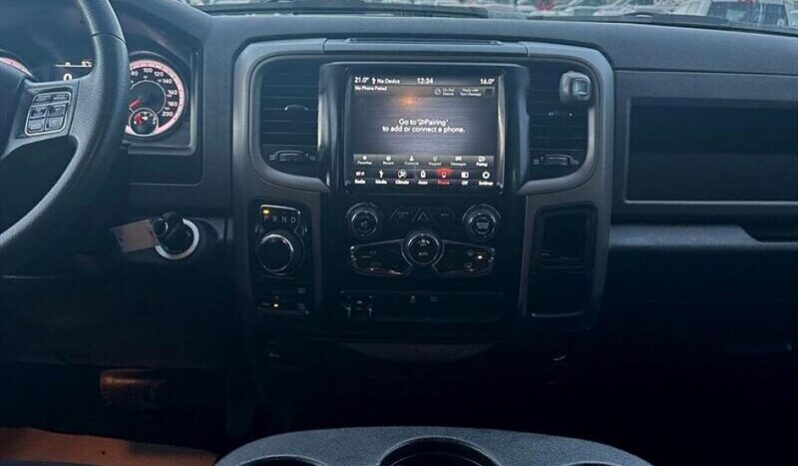 
								2019 Ram 1500 Express Quad Cab 4×4 full									