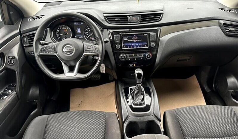 
								2019 Nissan Qashqai S AWD full									