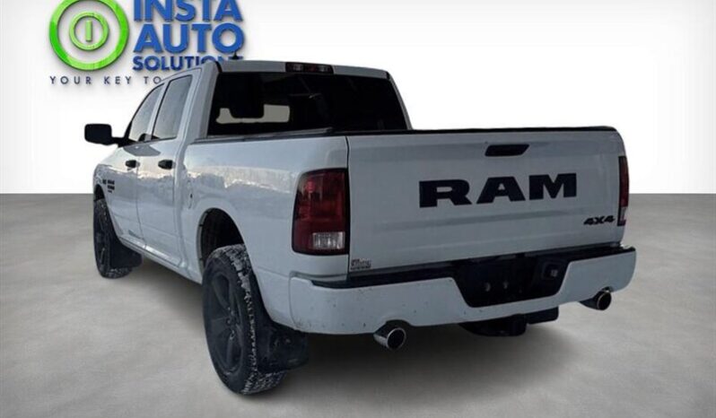 
								2019 Ram 1500 Classic Express 5.7L Hemi Crew Cab 4X4 full									