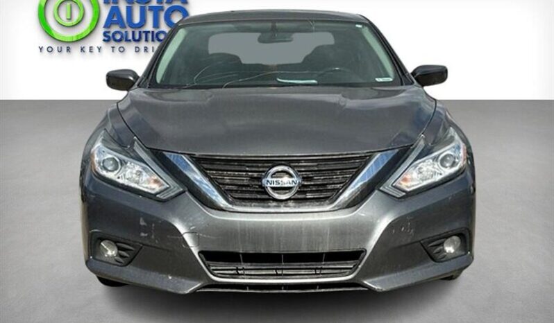 
								2018 Nissan Altima SV full									