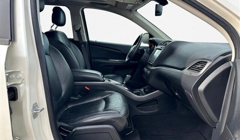 
								2018 Dodge Journey Crossroad AWD 7 Passenger full									
