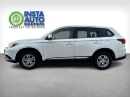 
										2019 Mitsubishi Outlander ES AWD full									