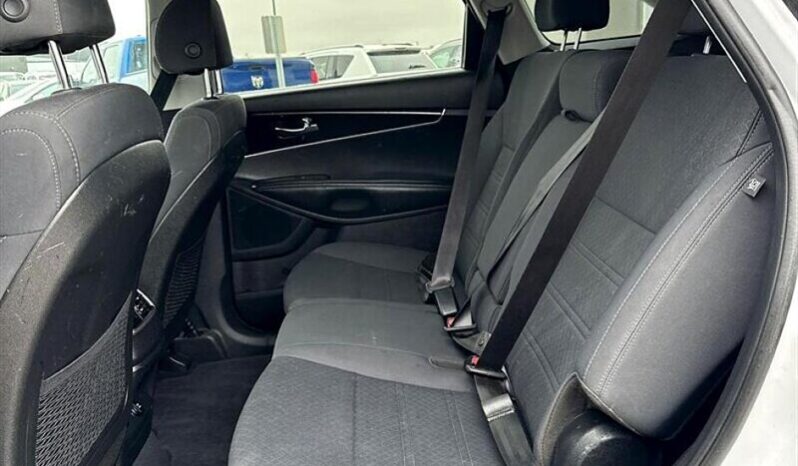 
								2018 Kia Sorrento LX AWD full									