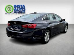 
										2022 Chevrolet Malibu LS full									