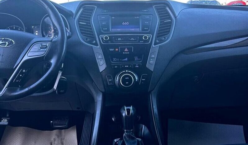 
								2018 Hyundai Santa Fe Sport Premium AWD full									