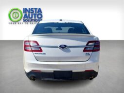 
										2015 Ford Taurus SEL AWD full									