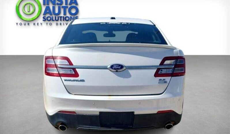 
								2015 Ford Taurus SEL AWD full									