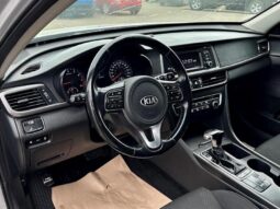 
										2018 Kia Optima LX full									