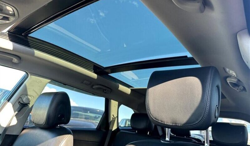
								2017 Hyundai Santa Fe Limited AWD full									