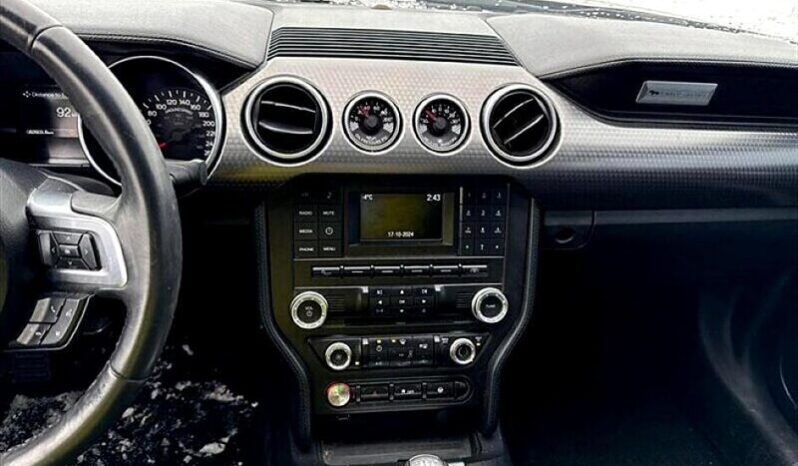
								2018 Ford Mustang EcoBoost Fastback full									