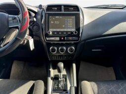 
										2020 Mitsubishi RVR SE AWD full									