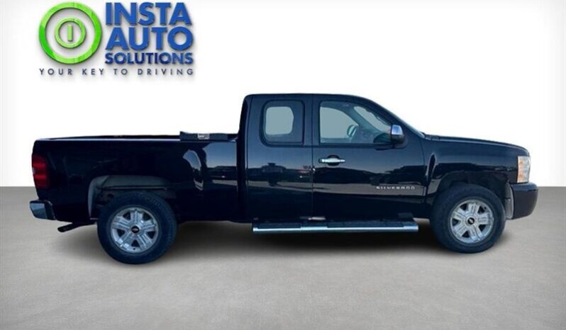 
								2011 Chevrolet Silverado 1500 LT 4WD EXT Cab full									