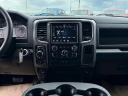 
										2020 Ram 1500 Crew Cab 4×4 5.7L Hemi full									