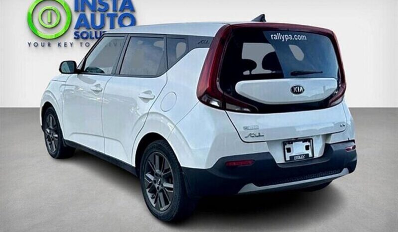 
								2020 Kia Soul EX full									