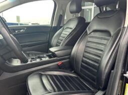 
										2019 Ford Edge SEL AWD full									