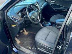 
										2017 Hyundai Santa Fe XL Premium AWD full									