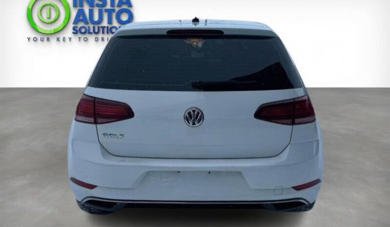 
								2019 Volkswagen Golf S Hatchback full									
