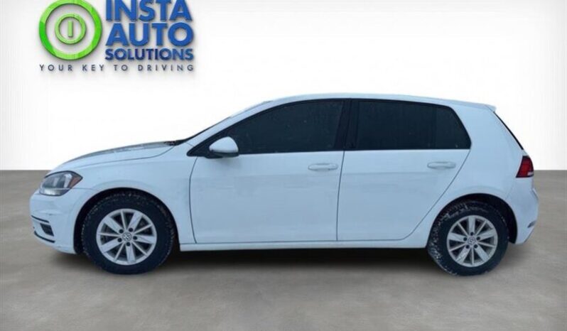 
								2019 Volkswagen Golf S Hatchback full									