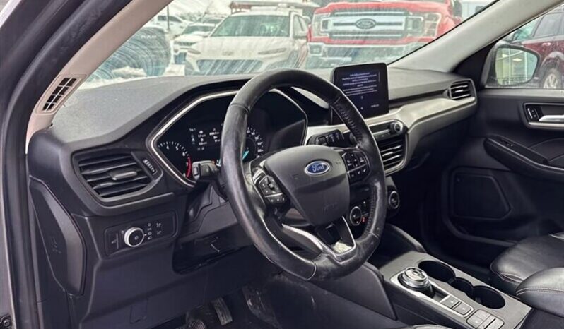 
								2021 Ford Escape SEL AWD full									