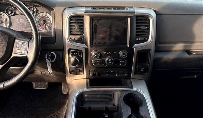 
								2018 Ram 1500 Outdoorsman 5.7L Hemi Crew Cab 4X4 full									