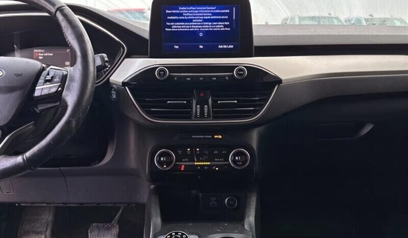 
								2021 Ford Escape SEL AWD full									
