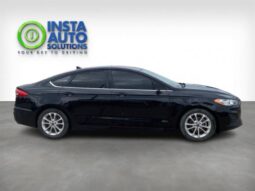 
										2019 Ford Fusion SE full									