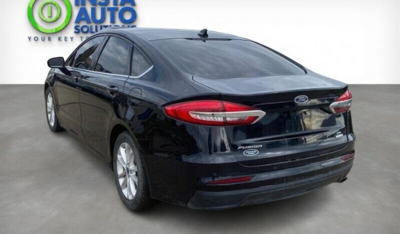 
								2019 Ford Fusion SE full									