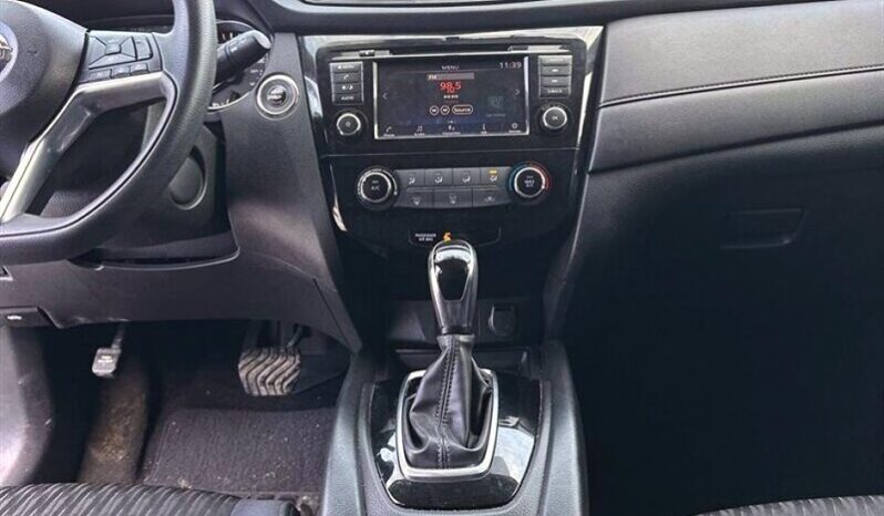 
								2018 Nissan Rogue SV full									