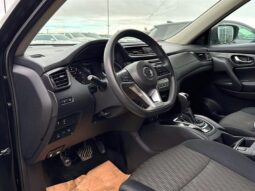 
										2017 Nissan Rogue S AWD full									