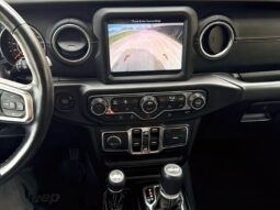 
										2018 Jeep Wrangler Unlimited Sahara 4X4 full									