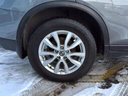 
										2018 Nissan Rogue SV full									