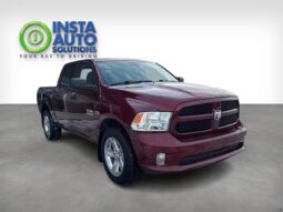 
										2017 Ram 1500 Express 5.7L Hemi Crew Cab 4X4 full									