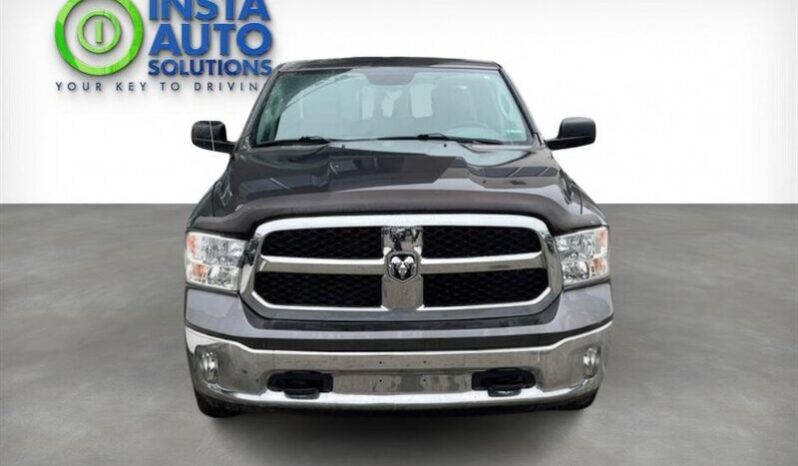 
								2017 Ram 1500 SLT 5.7L Hemi Ext. Cab 4X4 full									