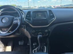 
										2016 Jeep Cherokee Sport Altitude 4X4 full									