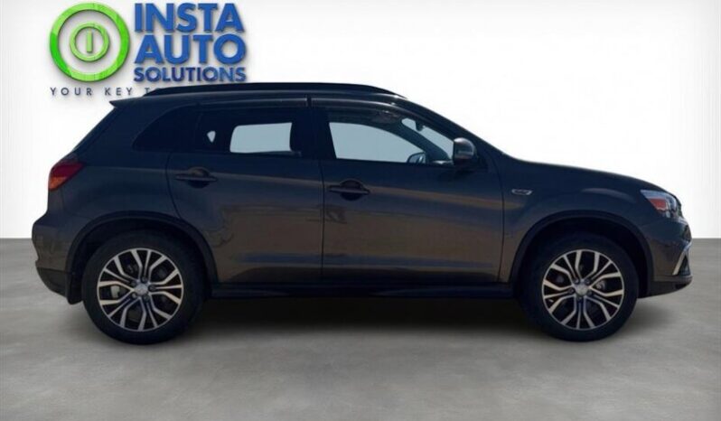 
								2019 Mitsubishi RVR SE LTD AWD full									