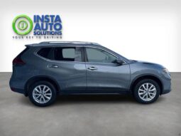 
										2018 Nissan Rogue SV full									