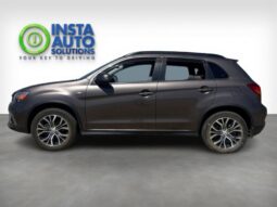 
										2019 Mitsubishi RVR SE LTD AWD full									