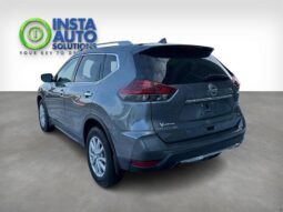 
										2018 Nissan Rogue SV full									