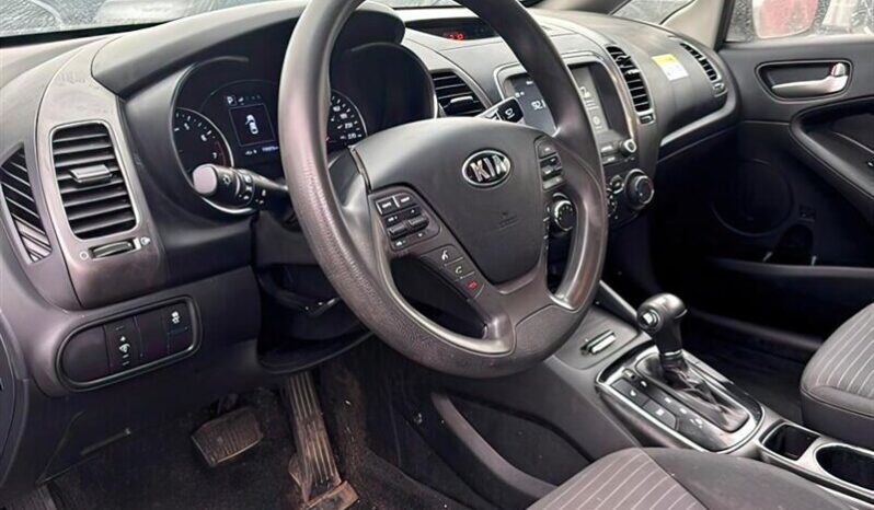
								2018 Kia Forte LX full									