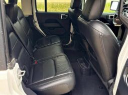 
										2018 Jeep Wrangler Unlimited Sahara 4X4 full									