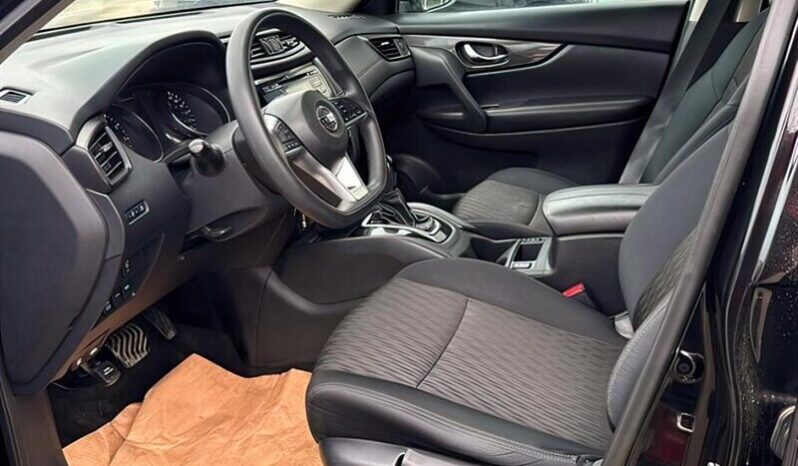
								2017 Nissan Rogue S AWD full									