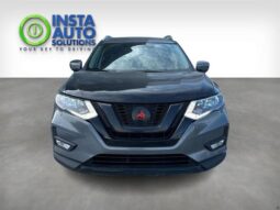 
										2018 Nissan Rogue SV full									
